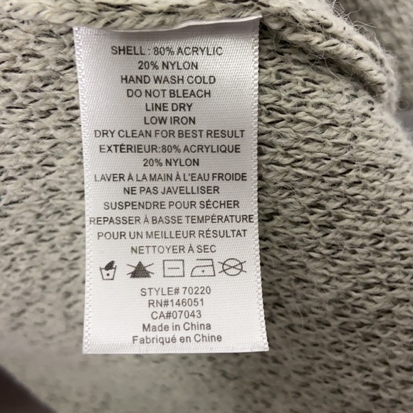 NWOT Grey Open Front Cardigan - Picture 5 of 9